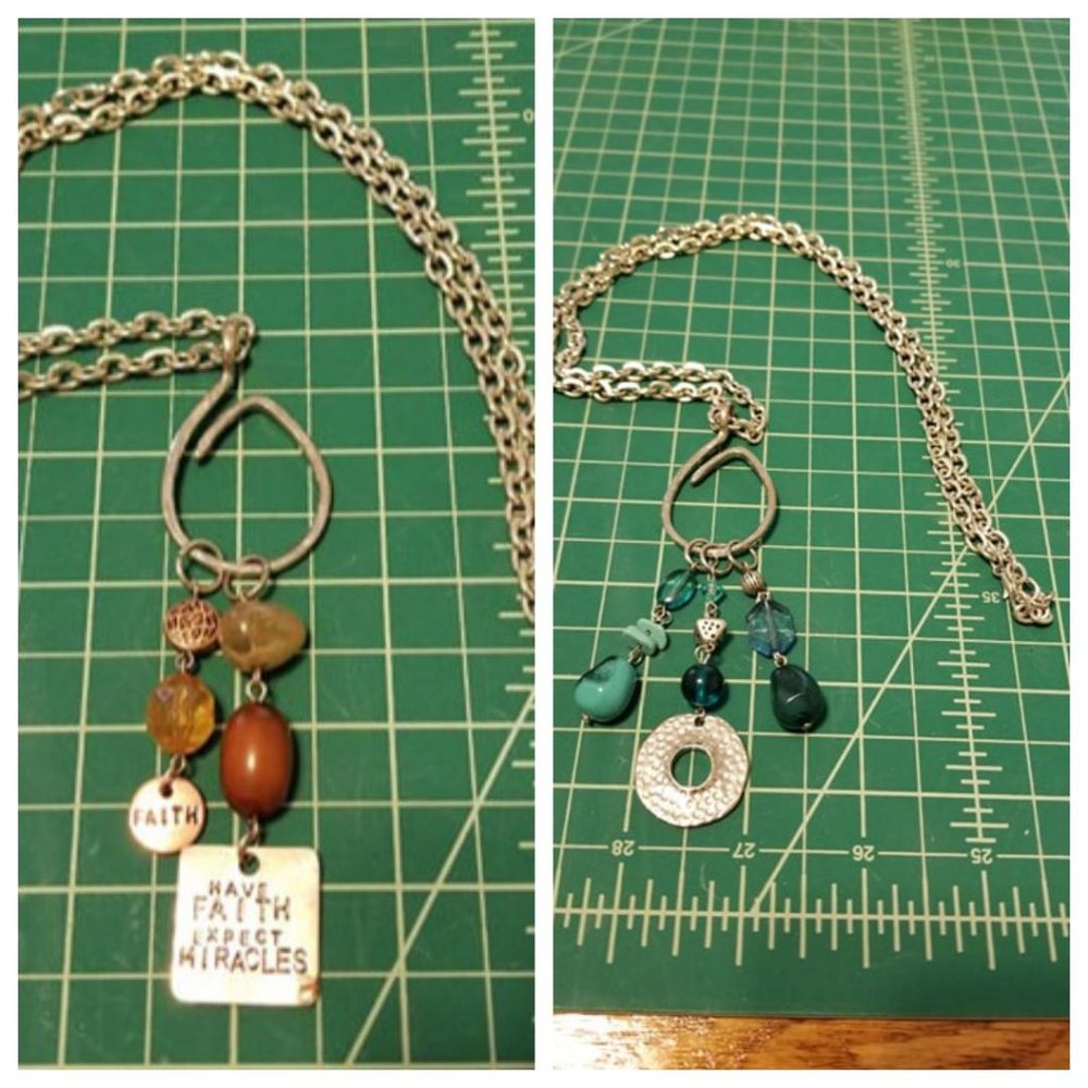 SO MANY OPTIONS - Interchangeable Necklace